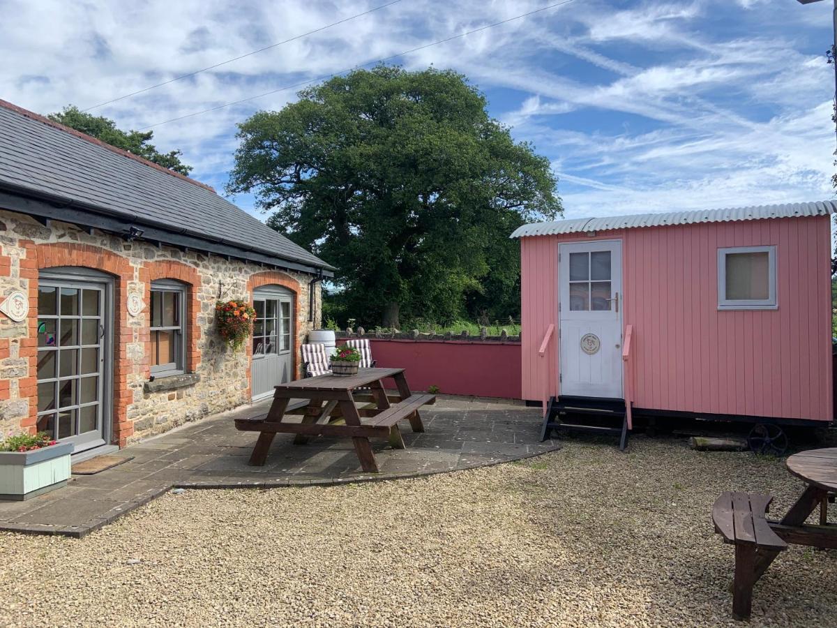 Swallow Cottage At Duffryn Mawr Cottages Hensol Exteriör bild